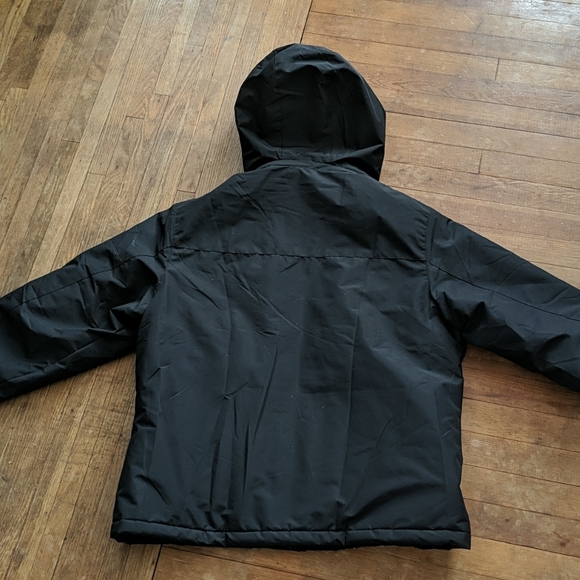 Women's waterproof ski jacket. - Picture 4 of 8